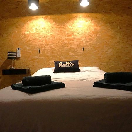 Le 100 Leilighet Carcassonne Eksteriør bilde